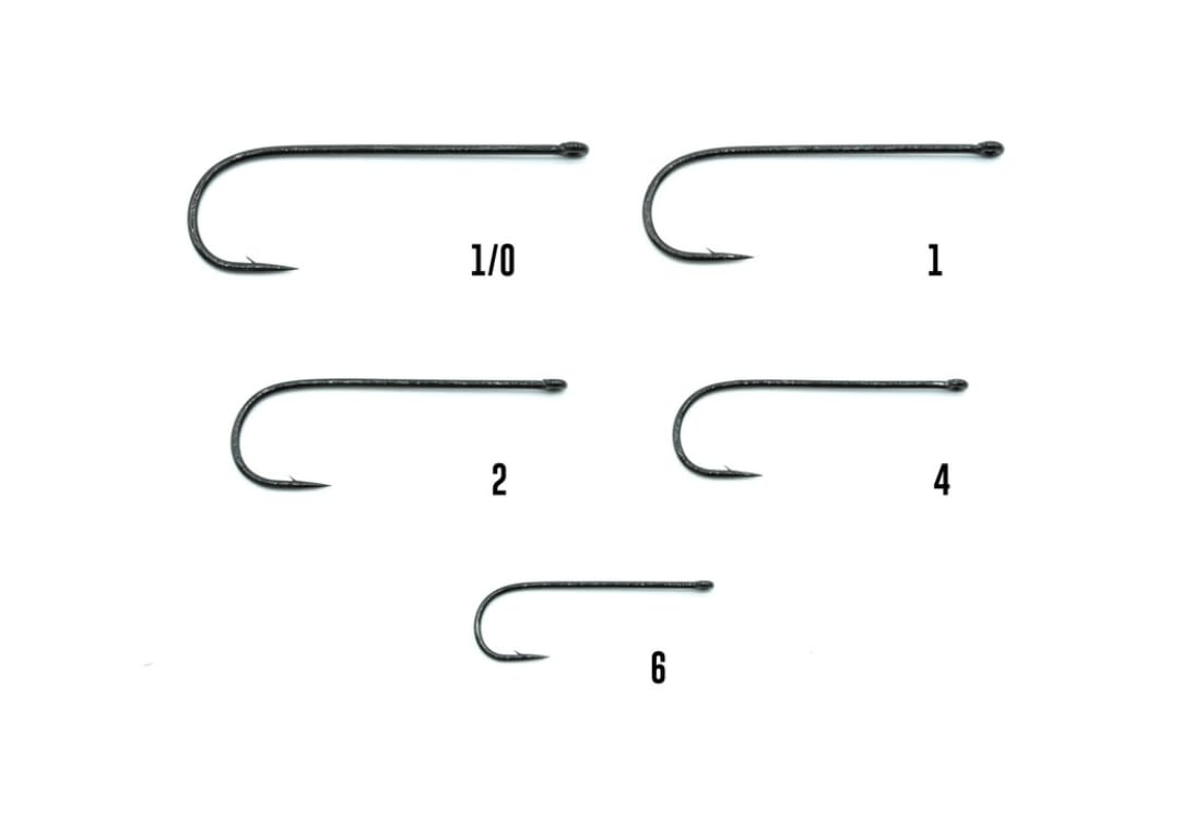 Umpqua XT350 hooks straight eye Aberdeen bend for versatile streamer setups.