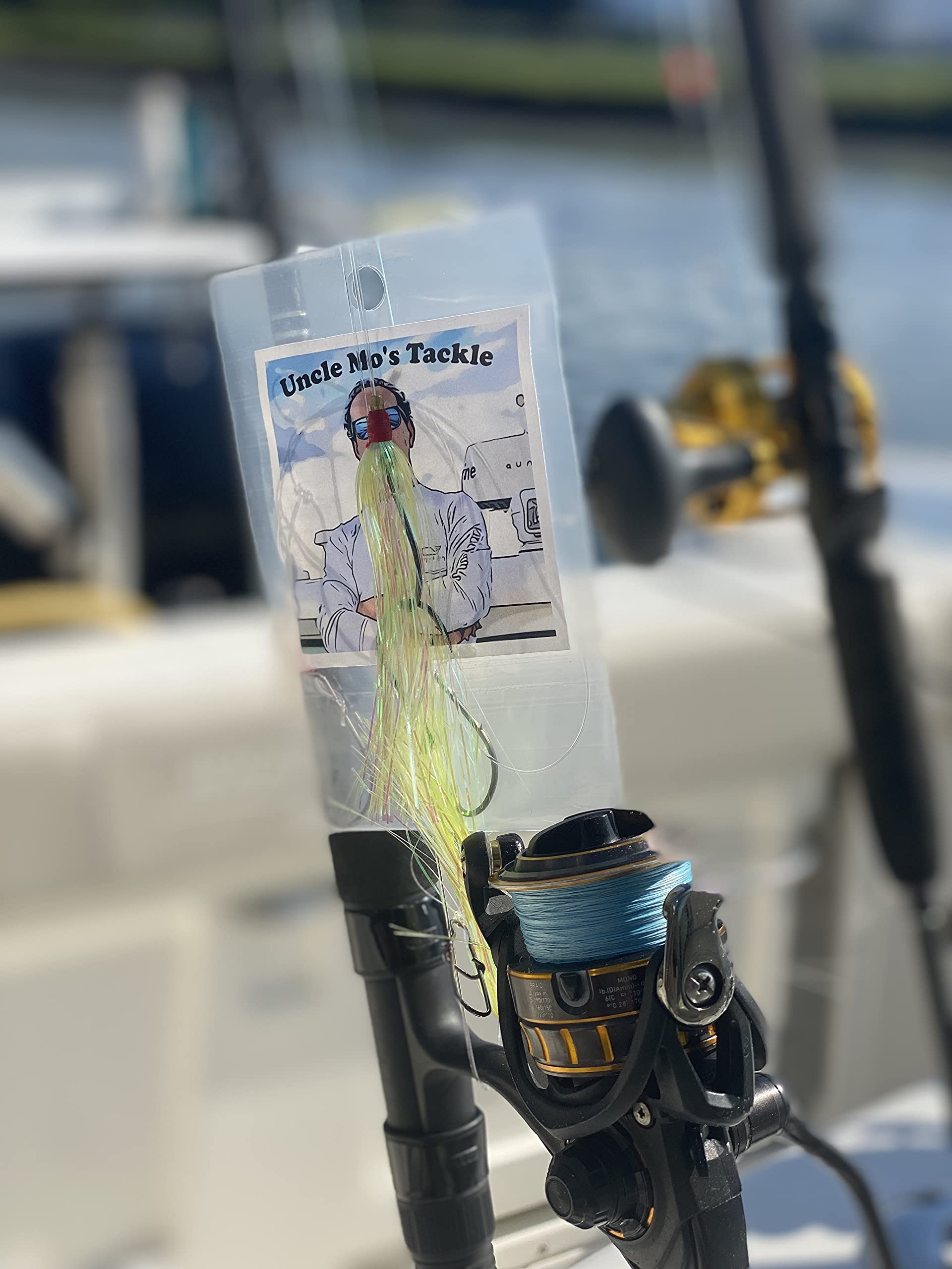 Uncle Mo’s 22-inch leader separates baits for better strike visibility