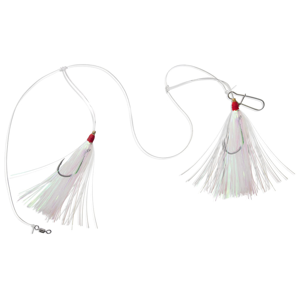 UNCLE MO'S SALTWATER TACKLE 10-inch teaser spacing between teasers improves two-bait action.