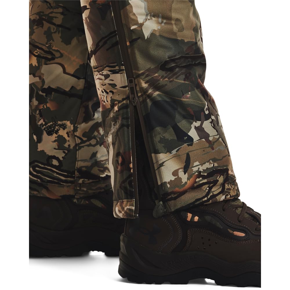 Under Armour stretch waistband demonstrates secure, flexible fit for active movement