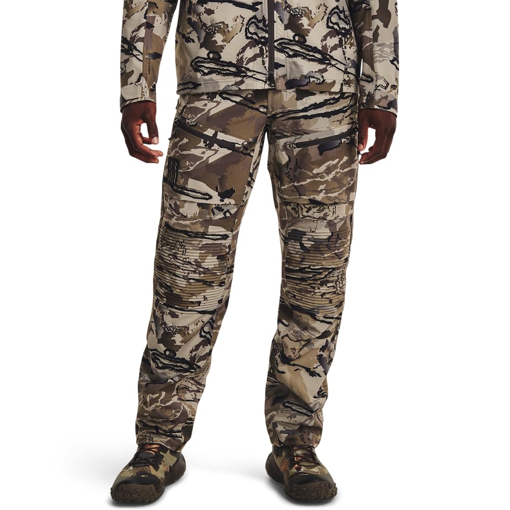Under Armour Ridge Reaper Raider HD pants water-repellent and breathable for all-weather hunts.