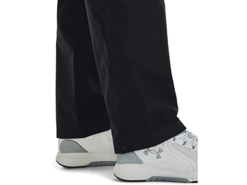Under Armour Stormproof 2-layer Fabric Waterproof Windproof stays durable while remaining breathable
