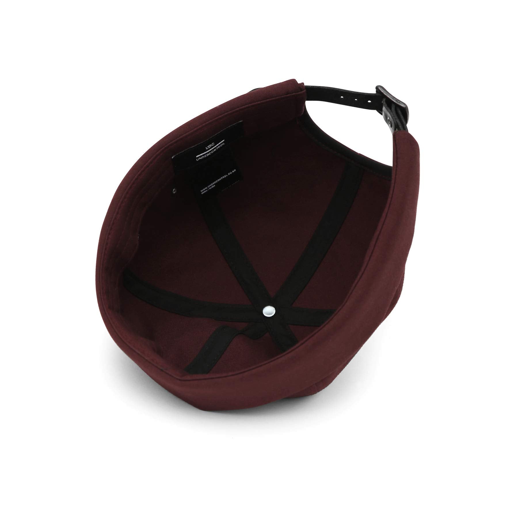 UNDERCONTROL VNTG brimless cap navy color showcases versatile vintage mood.