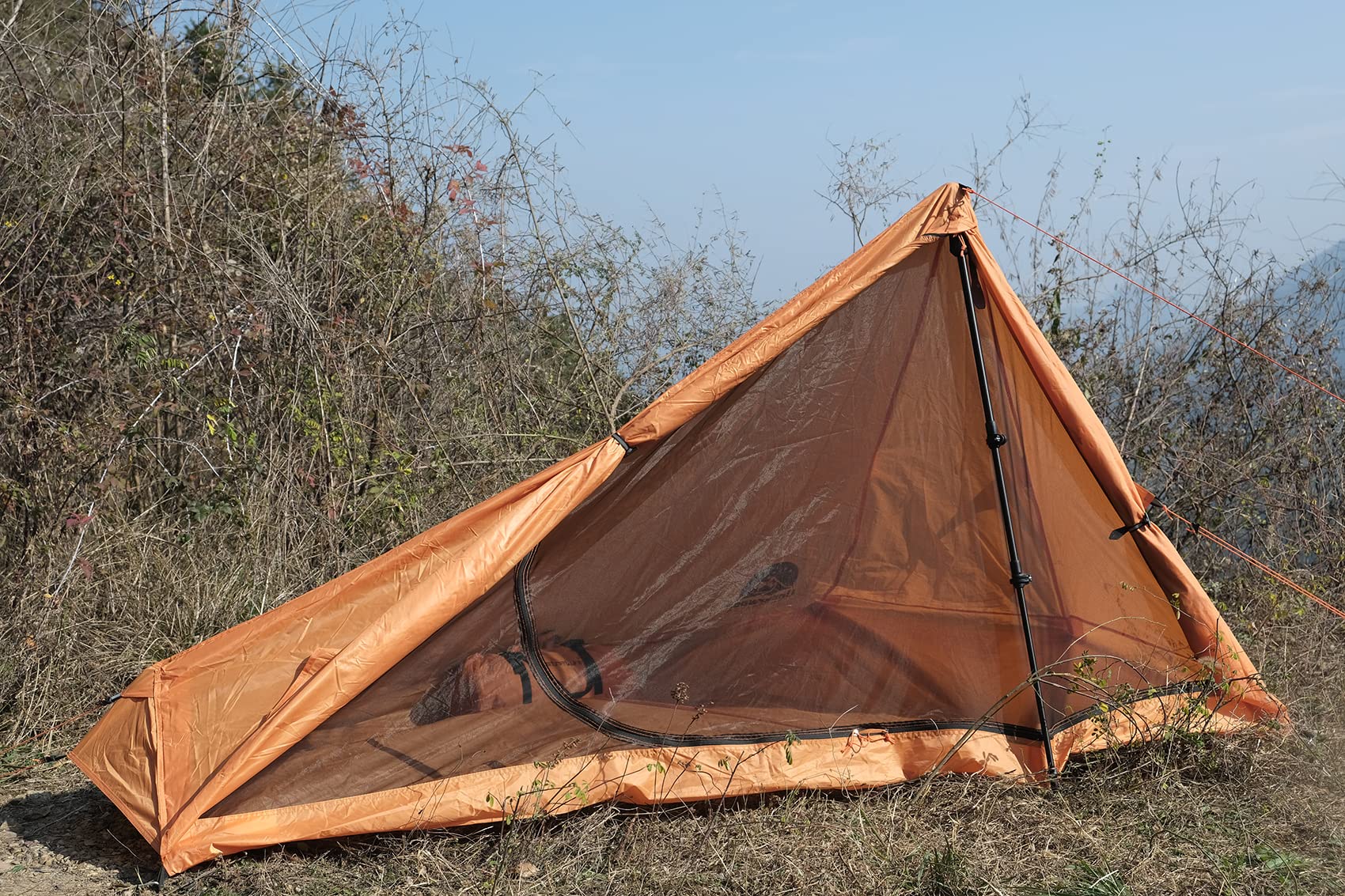Underwood Aggregator one-person dimensions illustrate roomy shelter for solo use.
