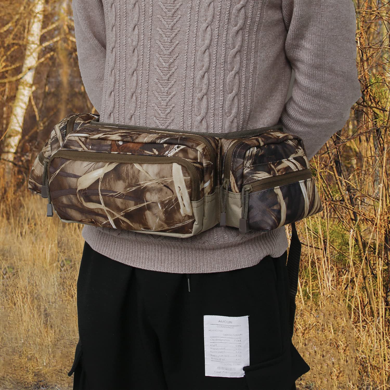 UNISTRENGH travel side-access hip bag for easy entry while moving.