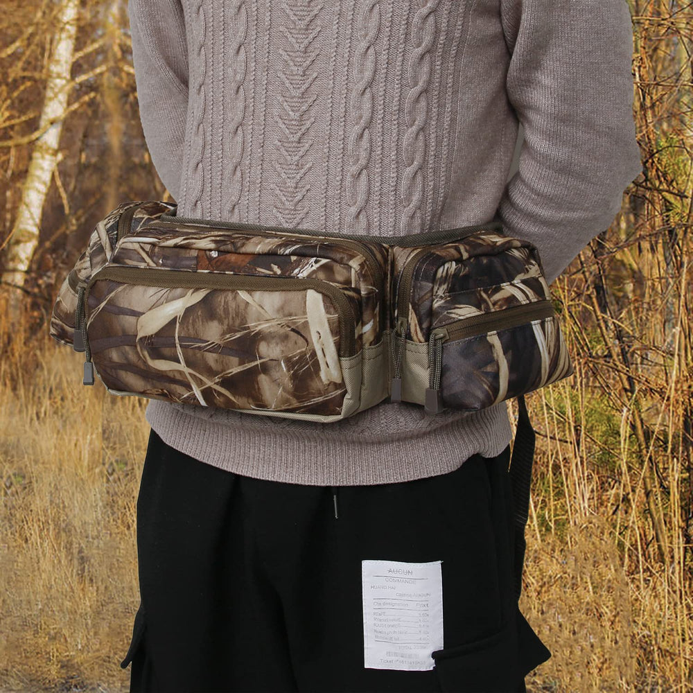 UNISTRENGH travel side-access hip bag for easy entry while moving.