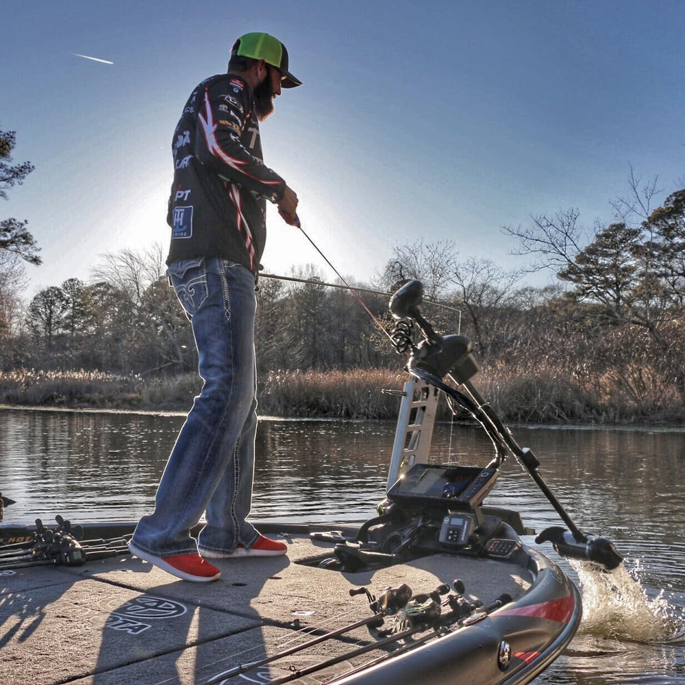 Universal compatibility with most trolling motors