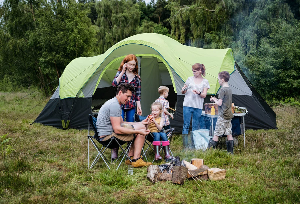 UNP camping tent projector-ready divider enables outdoor cinema setups.