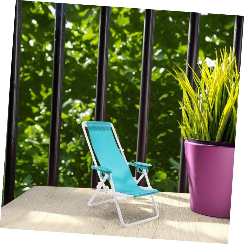 Uonlytech mini foldable beach chair ideal for picnics and garden settings.