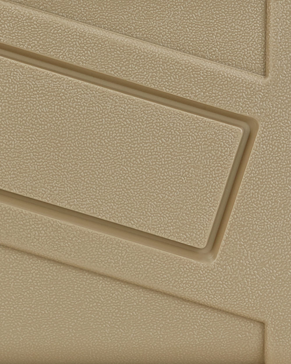 UPWOIGH warm sand color water tank blends with outdoor gear