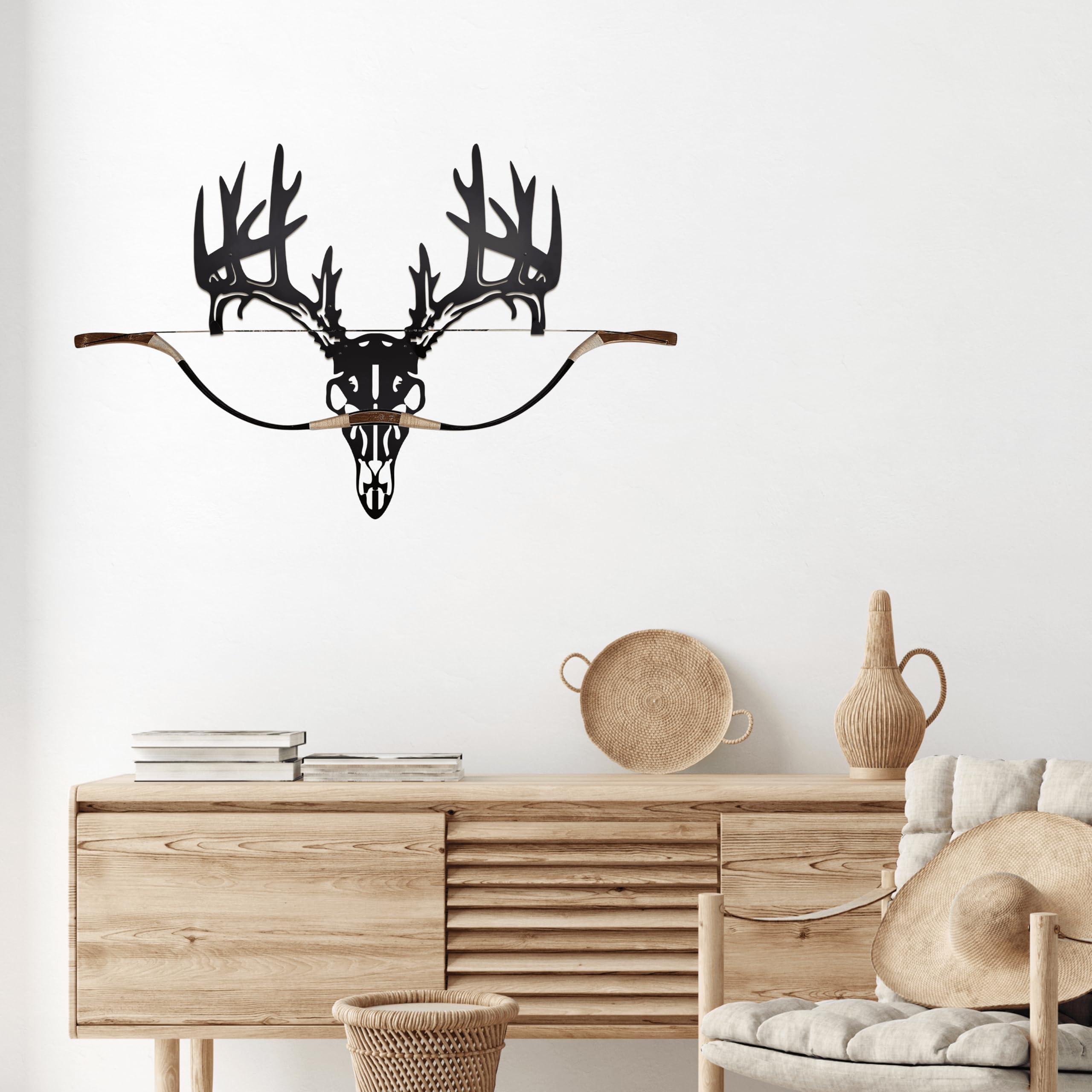 Urbraneco versatile mount fits various bows, keeping gear organized in game rooms or lodges.