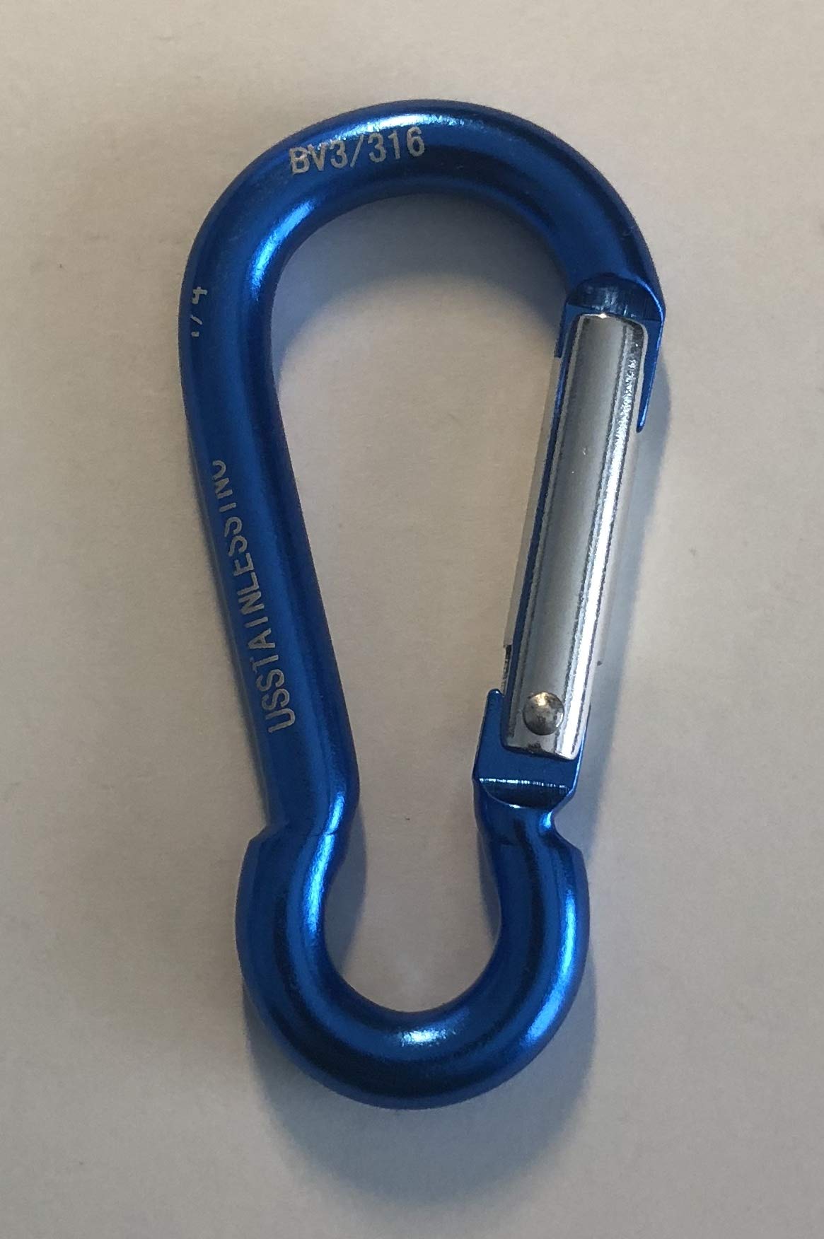 US Stainless package showcases multiple hooks ready for camping and organization
