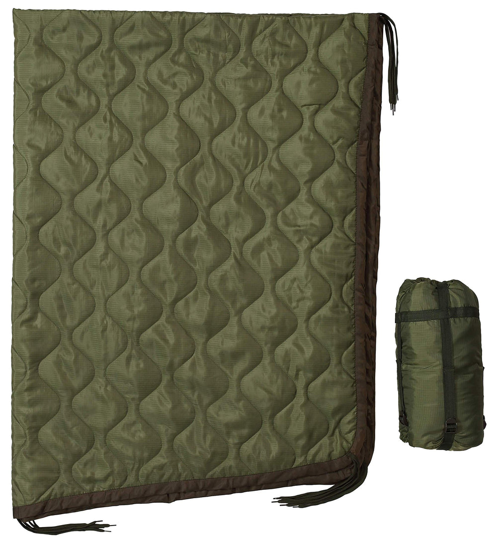 USGI Industries Woobie Blanket close-up stitching showcases durable military-style construction for rugged outdoor use.