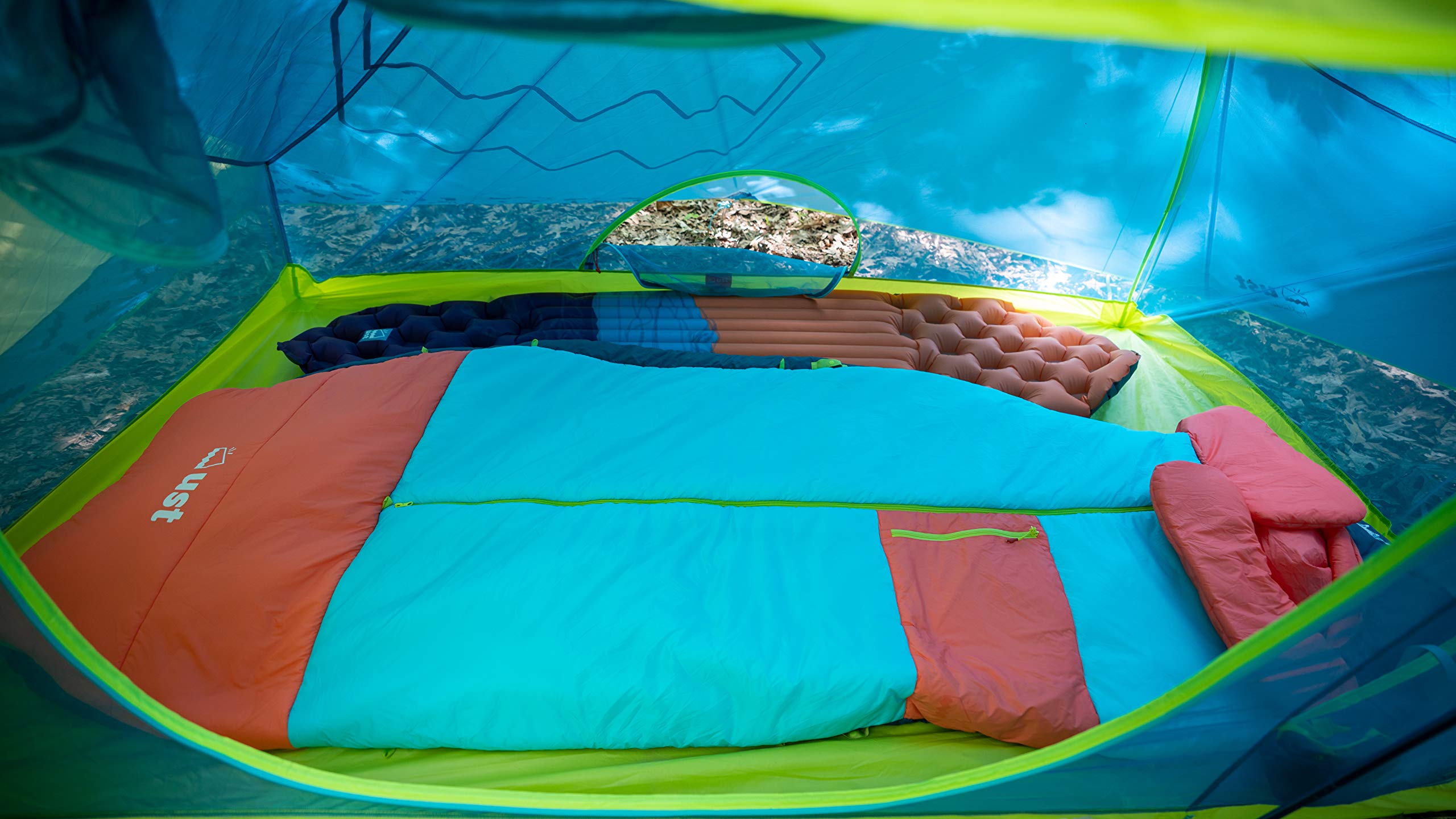 UST Monarch sleeping bag contents include compression sack and cotton storage bag