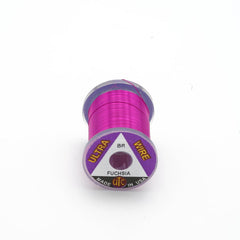 UTC Ultra Wire Brassie Fuchsia, ideal for wire-bodies and ribbing on trout flies