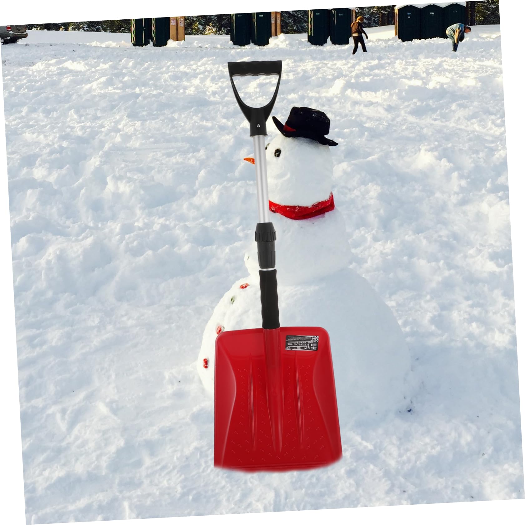 VANZACK large-head shovel clears bigger areas with fewer passes.