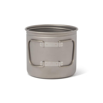 Vargo BOT XL foldaway titanium handles fold neatly for compact packing.