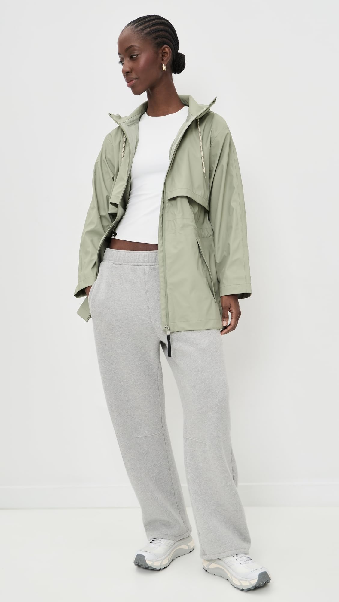 Varley Alyssa Rain Jacket drawcord waist for adjustable fit