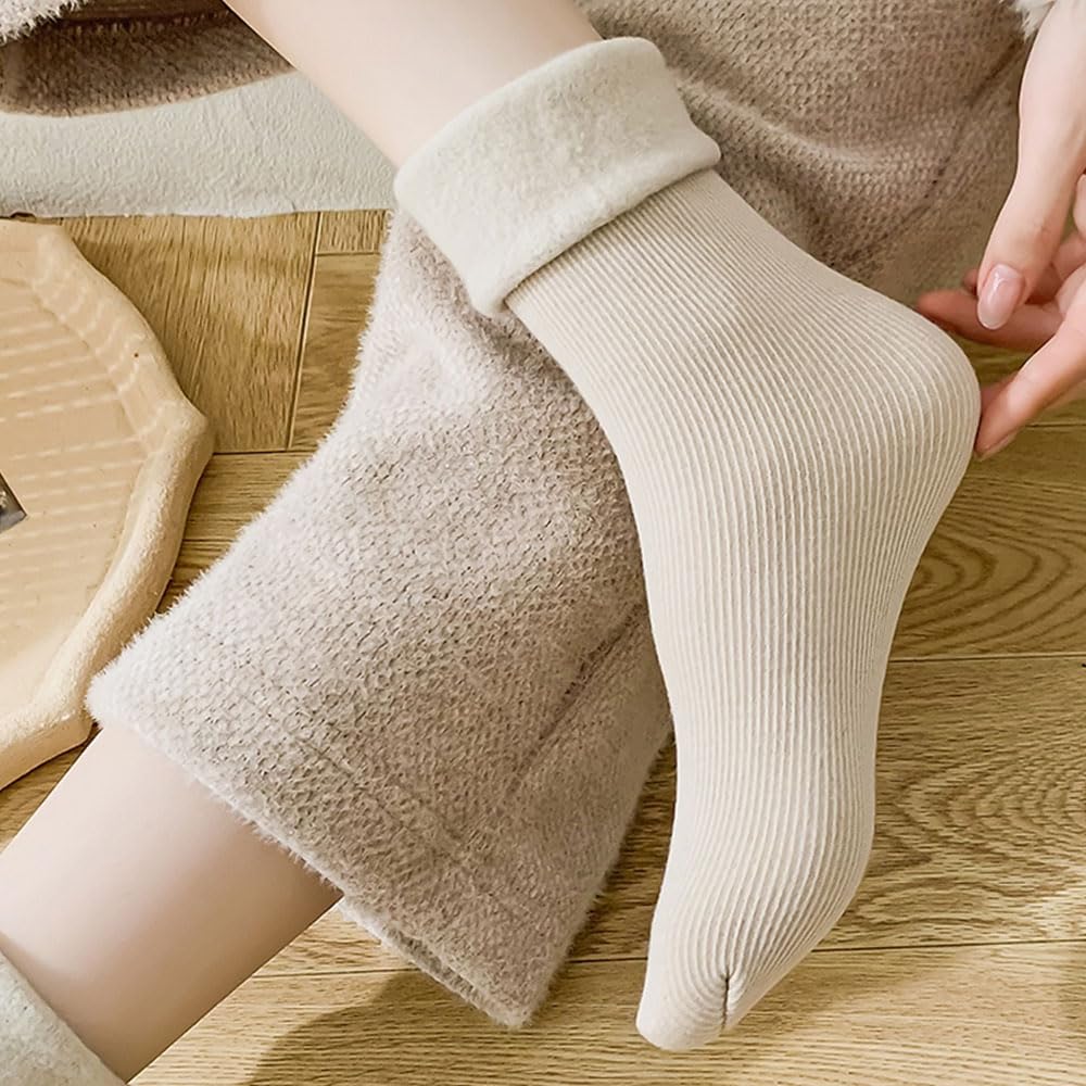 Veayiik seamless-edge socks designed for irritation-free winter wear.