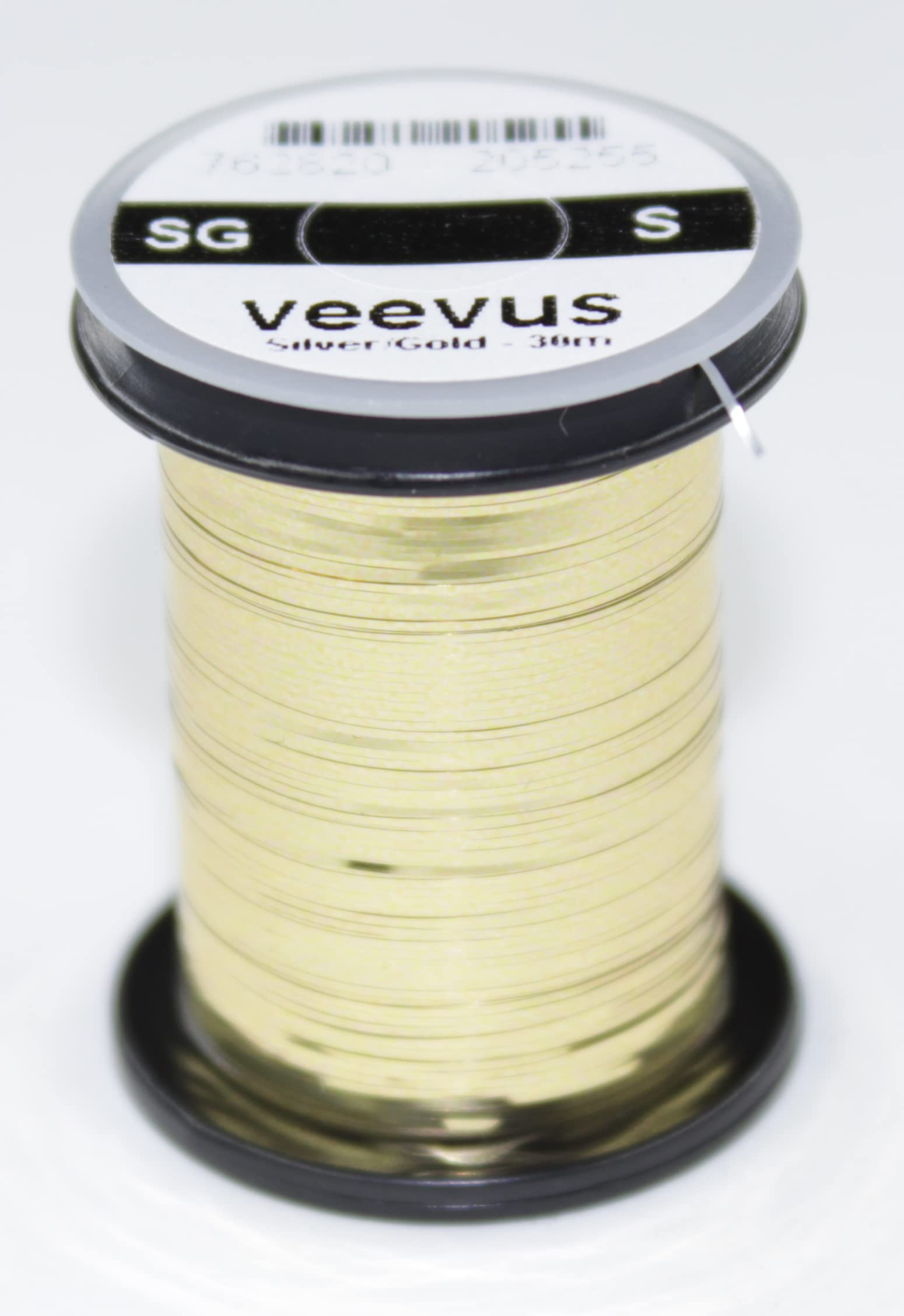 Veevus Mylar Tinsel Small Gold close-up adds shine and visibility to underwings