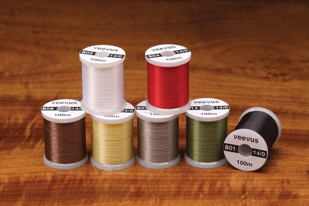 Veevus Threads spool close-up shows vibrant colors for precise dubbing and tying.