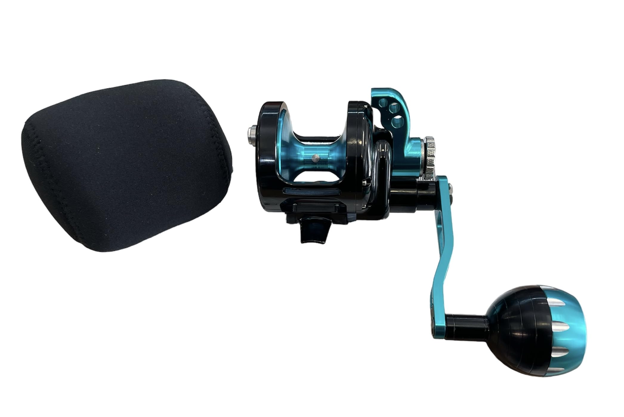 VT500 corrosion-resistant construction with stainless internals for saltwater use.