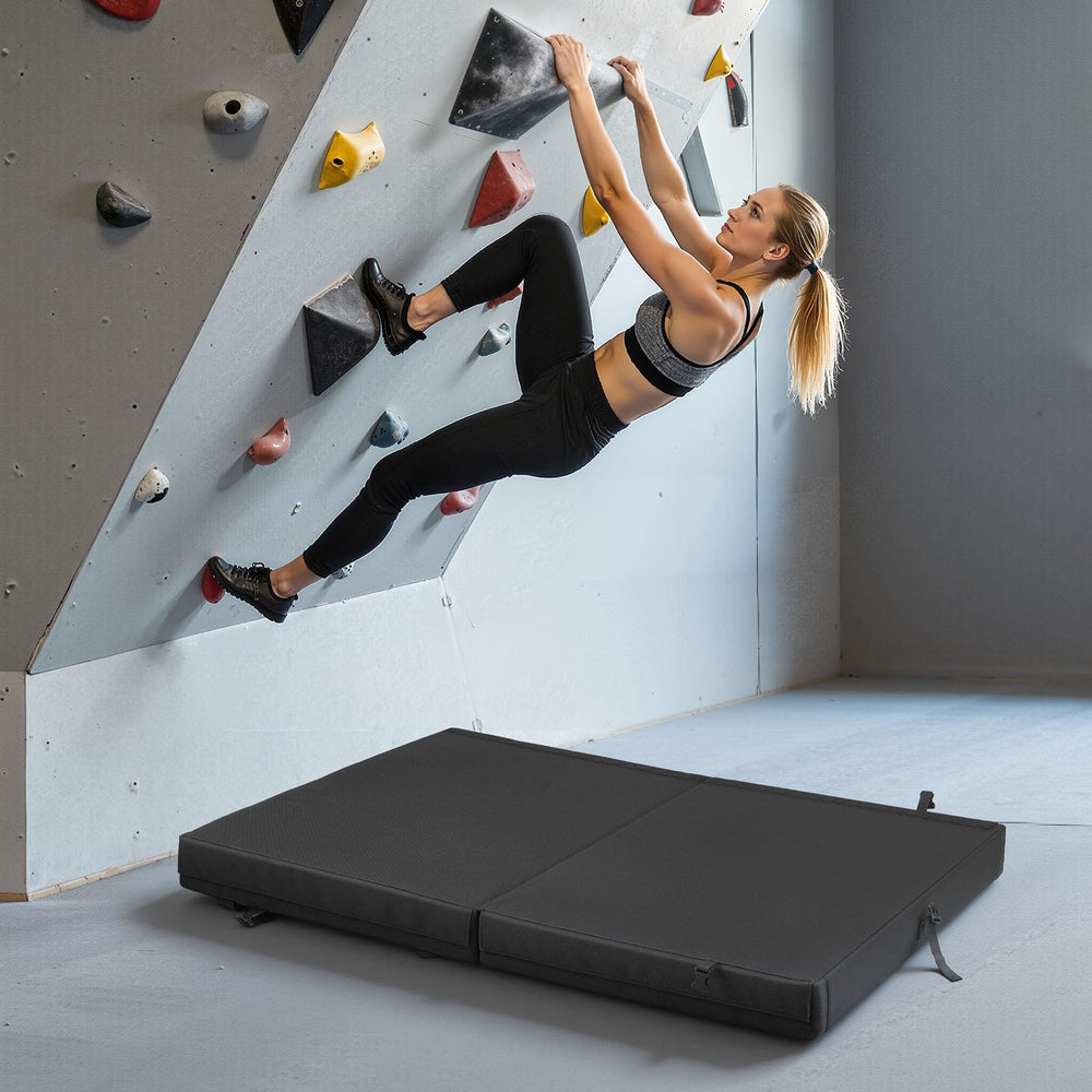 VEVOR crash pad features waterproof 900D Oxford fabric