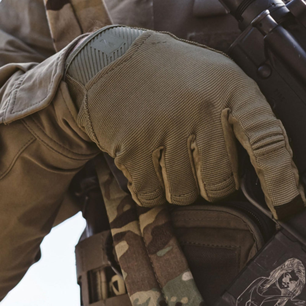 VIKTOS Patrolux OP glove touchscreen fingertips enable on-the-go device use.