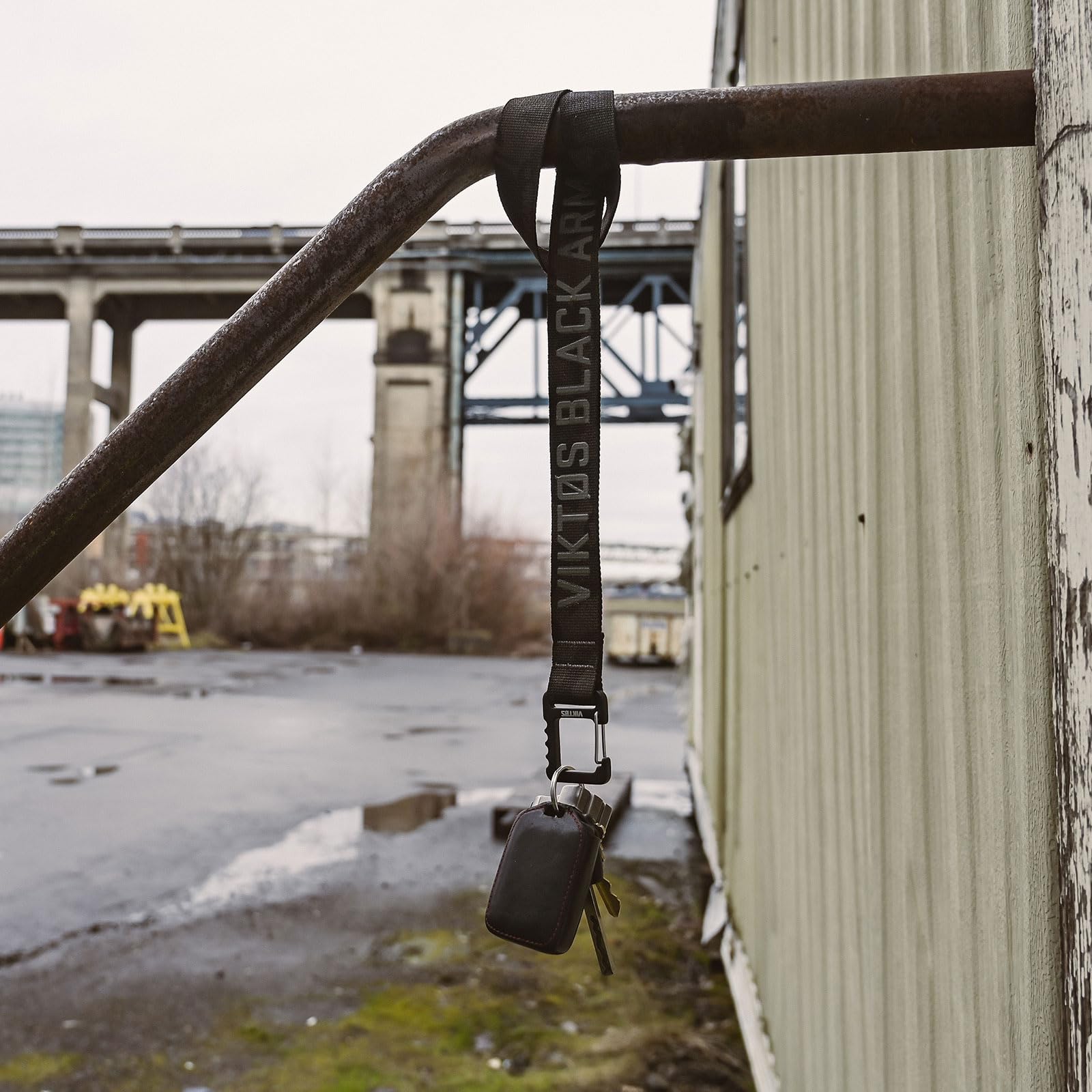 VIKTOS Springlock lanyard supports versatile gear with dependable aluminum hook.