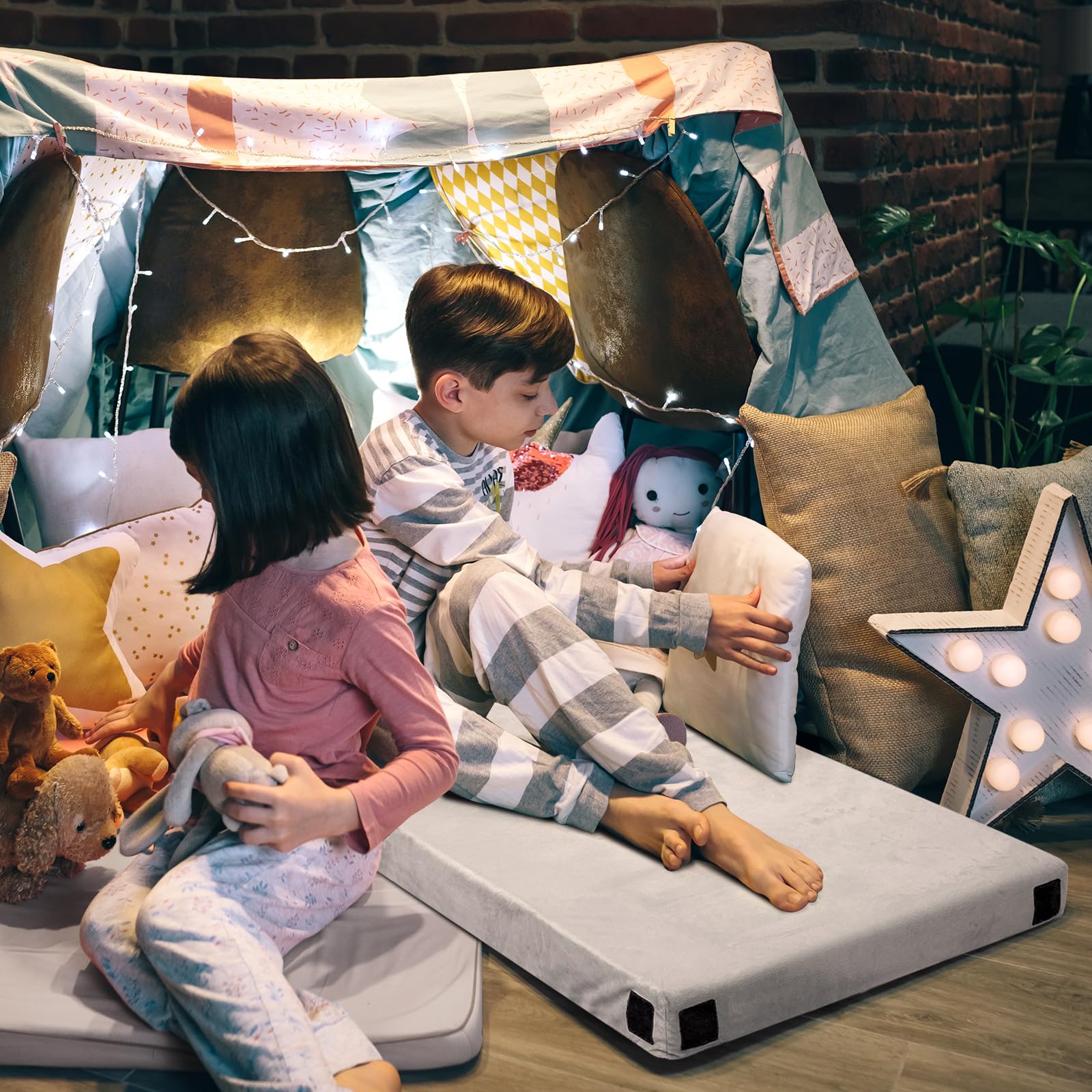 VINGLI compact travel sleeping mat folds neatly for storage