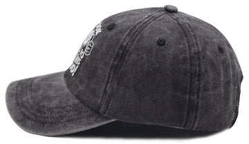 Back adjustable buckle closure of washed cotton cap