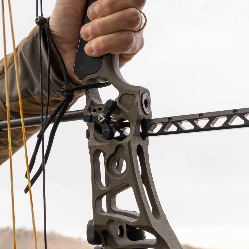 VIPER 6061 aluminum construction for durability and lightweight feel