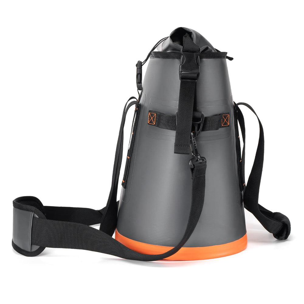 Vogano dark grey cooler bag ready for beach days and travel adventures.