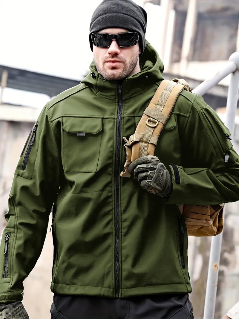 VoLIta hooded soft shell jacket with rim hood and adjustable fit