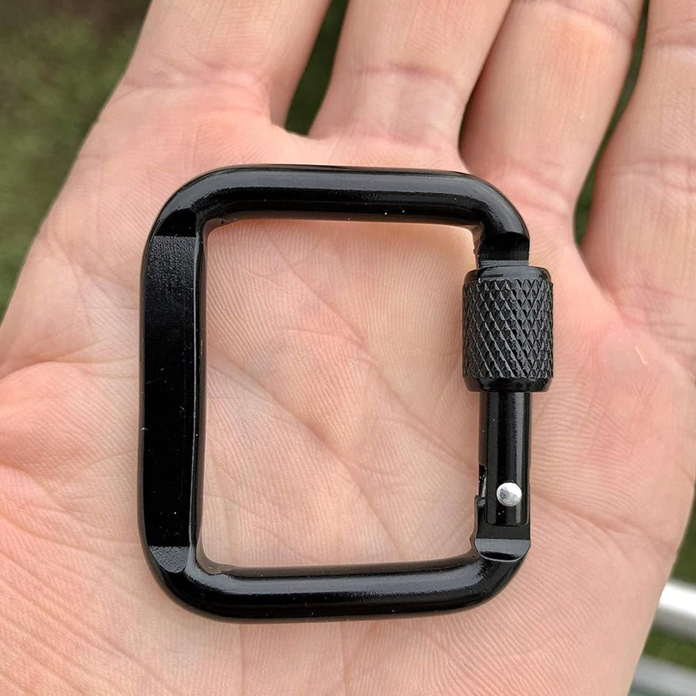 VONNST compact carabiner clip adds style to any backpack setup