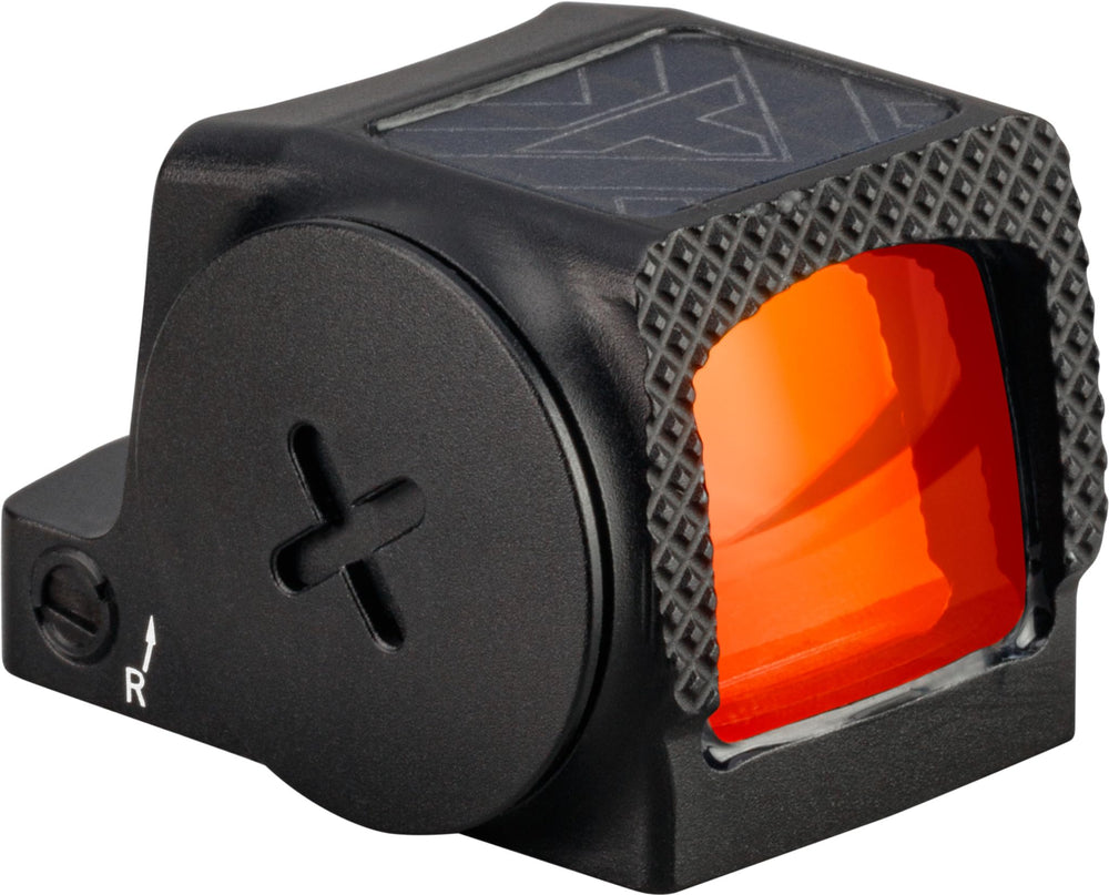 Vortex Defender-CCW multi-reticle-choices provides flexible aiming options for various shooting scenarios.