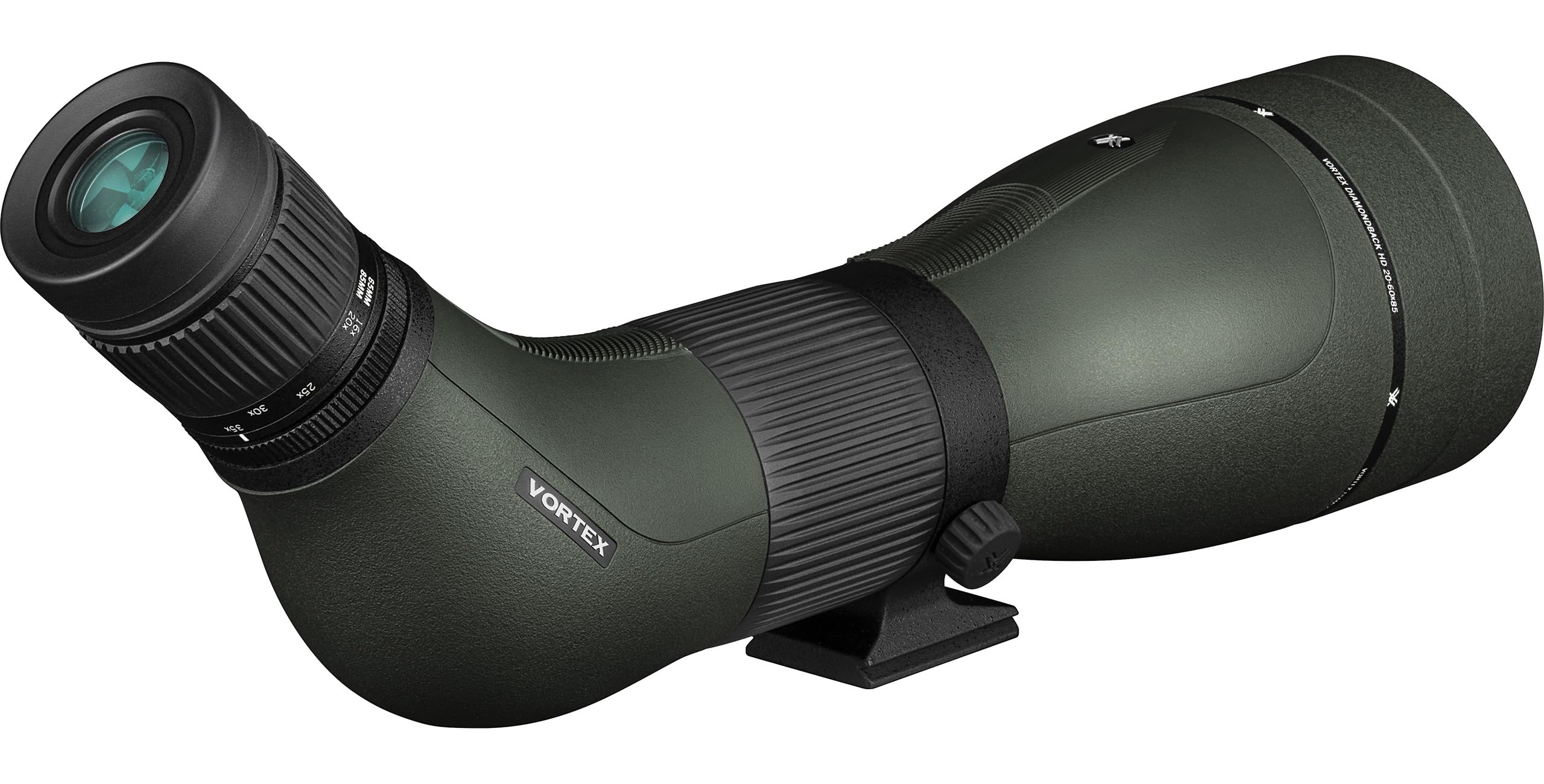 Vortex Diamondback HD sunshade protecting the lens from glare and rain.