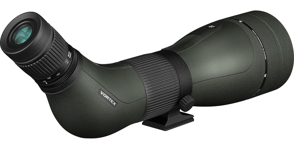 Vortex Diamondback HD sunshade protecting the lens from glare and rain.