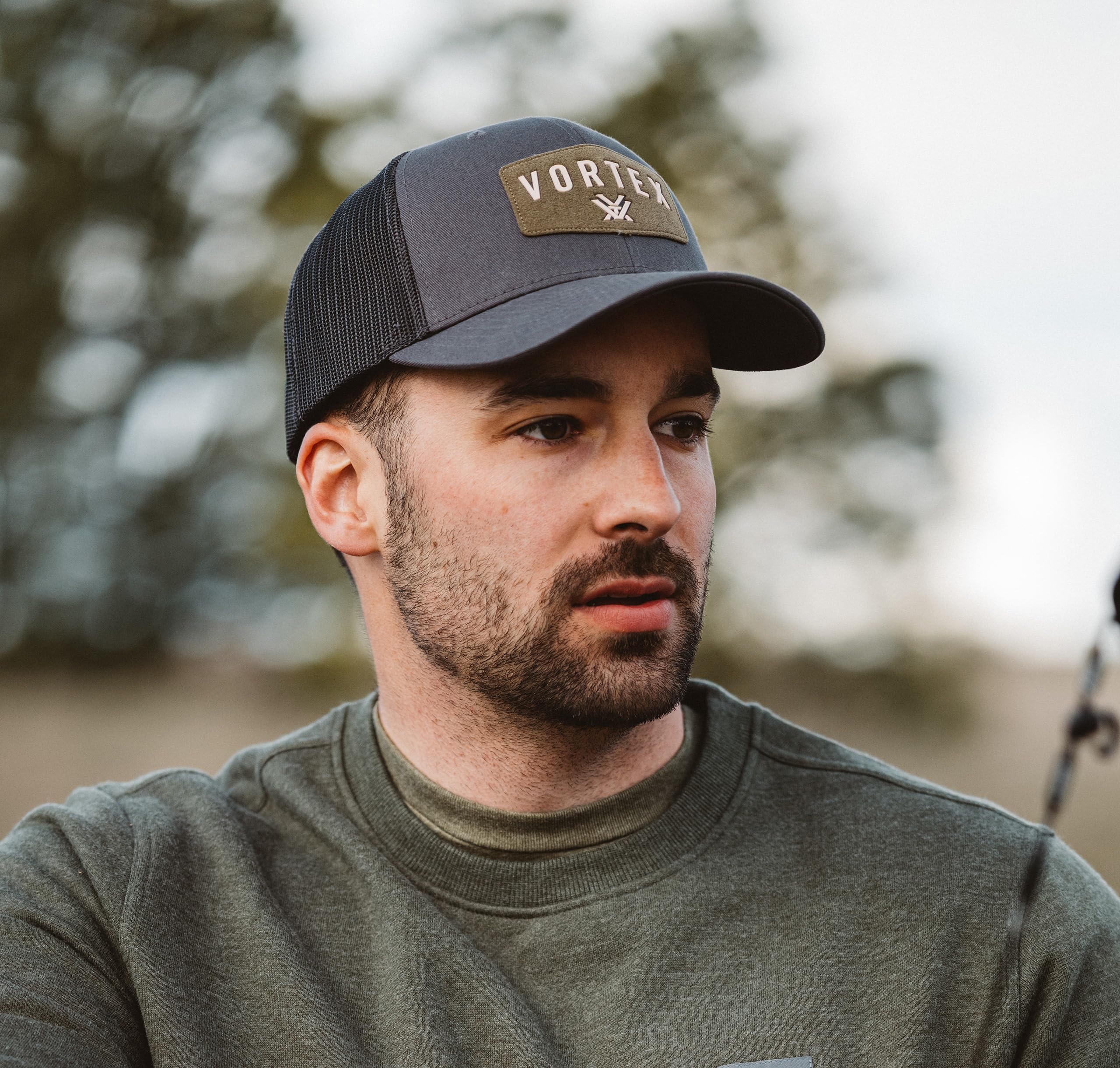 Pack shot of Vortex Optics Red Alert Snap Back Cap Charcoal