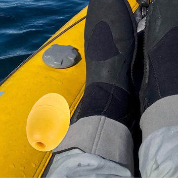 VOSAREA pool and dock setup illustrating secure placement of floats
