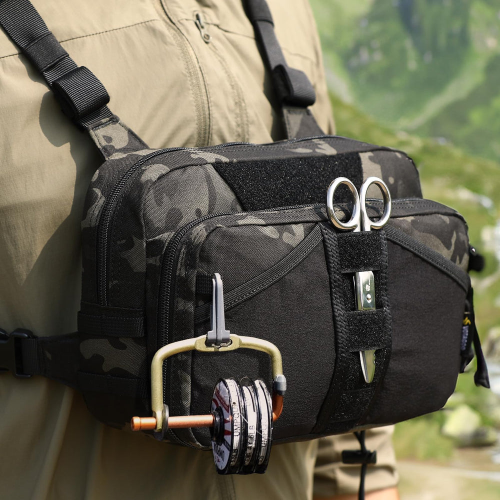VOTAGOO GEAR fishing chest pack pocket layout shows ample space for lures and hooks.
