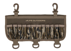 Interior view showing stable storage pocket and D-rings