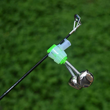 Wakauto night fishing clip showing light-hole for visibility