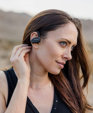 Walker’s ATACS Earbuds foam tips in three sizes ensuring a comfortable seal.