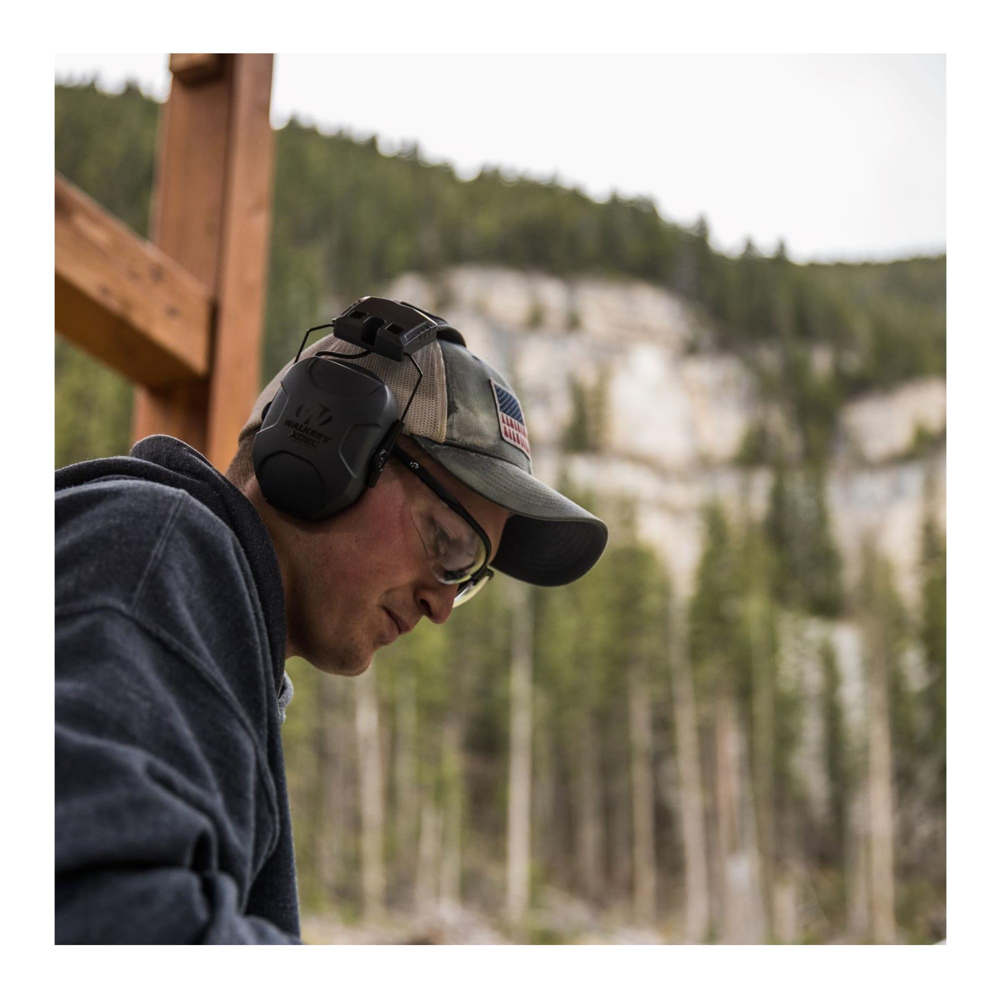 Walker's XCEL 500BT speech clarity mode improves voice discrimination