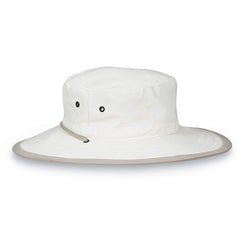 Front view of Wallaroo Men's Explorer Sun Hat in Natural/Camel