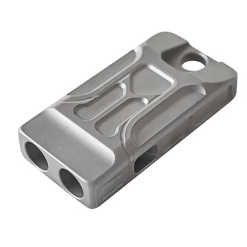 WANERSEN titanium emergency whistle necklace, ideal for quick access during outdoor adventures.
