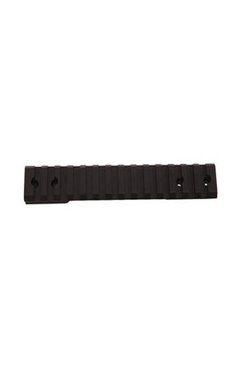 WARNE 7650-20MOA rail on Howa/Vanguard SA for stable optic mounting.
