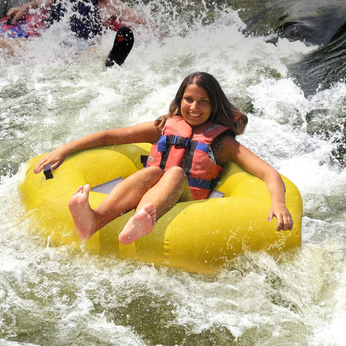 Wauffua heavy duty river tube with two grip handles – front view