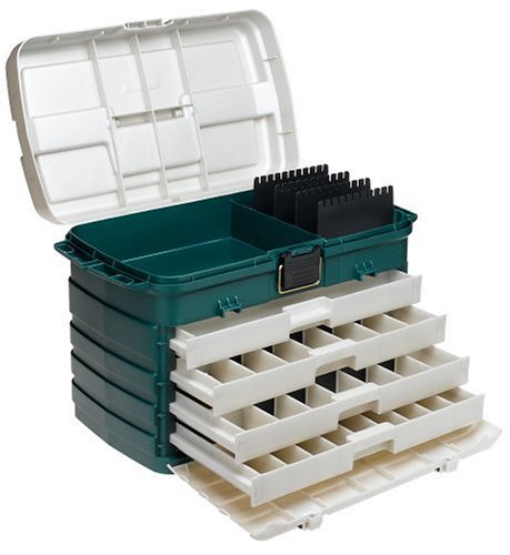 Weekend Series tackle case 3700 interior with compartments